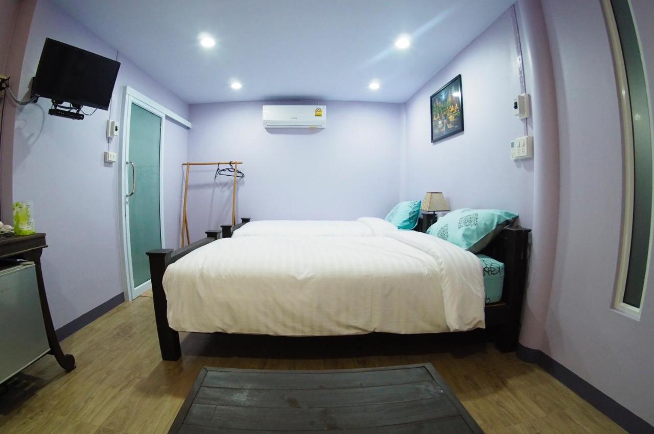 Pan Din Boutique Guest House Phra Nakhon Si Ayutthaya Esterno foto